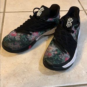 Nike Kyrie Basketball Shoes